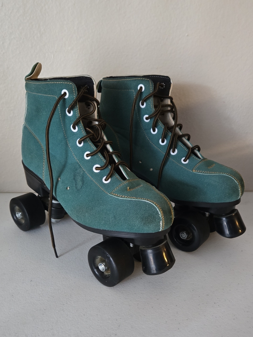 Retro Teal Green Suede Quad Roller Skates EU 43 Lace Up Vintage Style